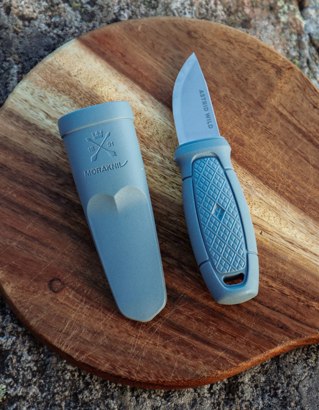 Morakniv knife with Astrid Wild engraving (Free gift)